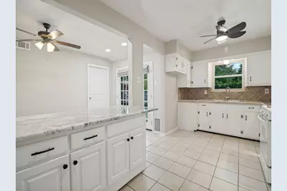 2725 Maverick Avenue, Dallas, TX 75228 - Photo 10