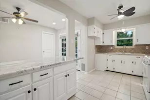 2725 Maverick Ave, Dallas, TX 75228 - Photo 10