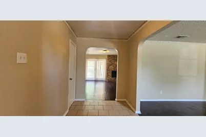 626 Little Creek Drive, Duncanville, TX 75116 - Photo 14