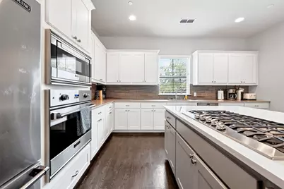 7700 Eastern Avenue #207, Dallas, TX 75209 - Photo 12