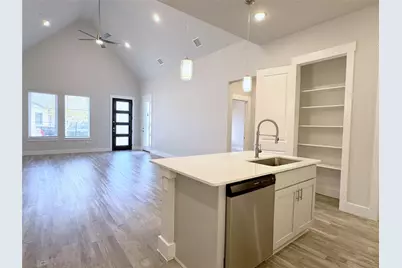 3180 Misty Forest Way, Arlington, TX 76005 - Photo 4