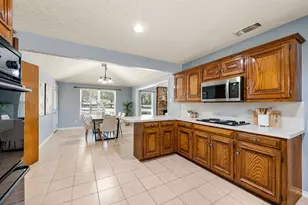 2511 Fawkes Ln, Keller, TX 76262 - Photo 14