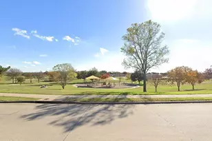 2017 Jennifer Ct, Carrollton, TX 75007 - Photo 34