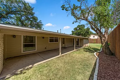2017 Jennifer Court, Carrollton, TX 75007 - Photo 30