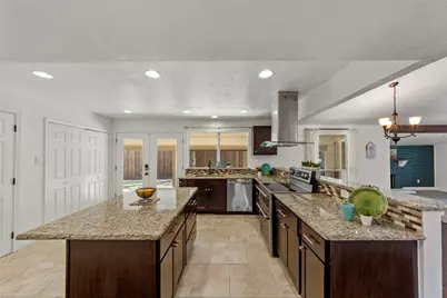 2017 Jennifer Court, Carrollton, TX 75007 - Photo 4