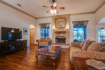 10044 Dennehy Drive, Talty, TX 75126 - Photo 6
