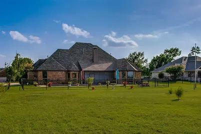10044 Dennehy Drive, Talty, TX 75126 - Photo 22