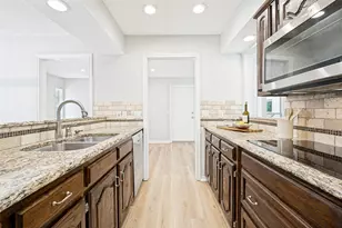 3221 Bandolino Ln, Plano, TX 75075 - Photo 8
