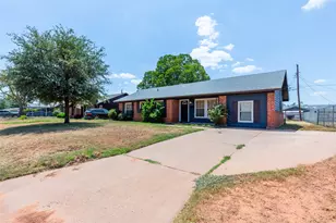 2152 Westview Dr, Abilene, TX 79603 - Photo 2