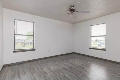 213 Cambridge Drive, Saginaw, TX 76179 - Photo 16