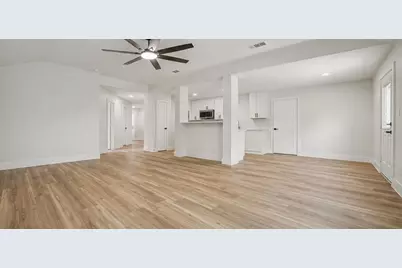 603 River Run Drive, Glenn Heights, TX 75154 - Photo 6