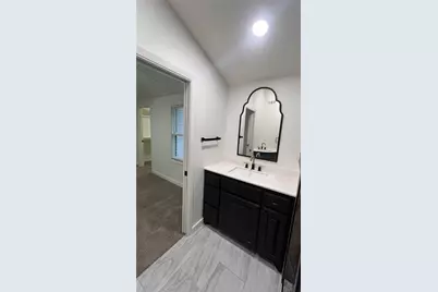 811 Thompson Street, Gainesville, TX 76240 - Photo 16