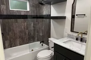 811 Thompson St, Gainesville, TX 76240 - Photo 12