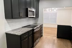 811 Thompson St, Gainesville, TX 76240 - Photo 8