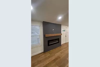 811 Thompson Street, Gainesville, TX 76240 - Photo 6