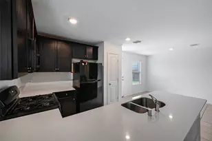 1104 Crestview Dr, Hutchins, TX 75141 - Photo 6
