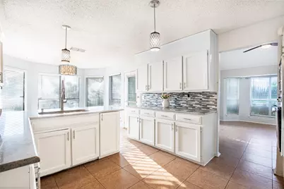 1102 St Croix Court, Arlington, TX 76012 - Photo 14