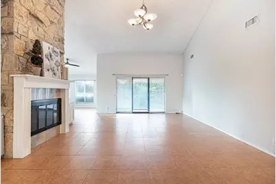 1102 St Croix Court, Arlington, TX 76012 - Photo 6