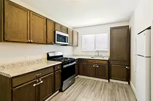1640 Gill St, Blue Mound, TX 76131 - Photo 4