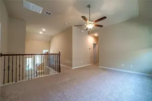 7124 Isle Royal Ln, Irving, TX 75063 - Photo 16