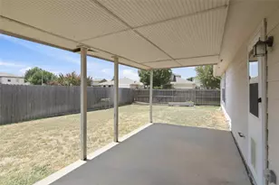 1065 Triple Crown Dr, Fort Worth, TX 76179 - Photo 28