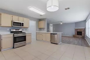 1065 Triple Crown Dr, Fort Worth, TX 76179 - Photo 18