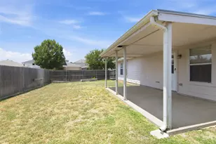 1065 Triple Crown Dr, Fort Worth, TX 76179 - Photo 28
