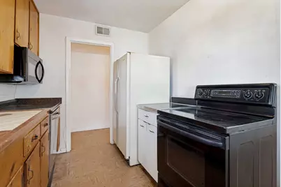 408 Bryan Drive, Arlington, TX 76011 - Photo 12