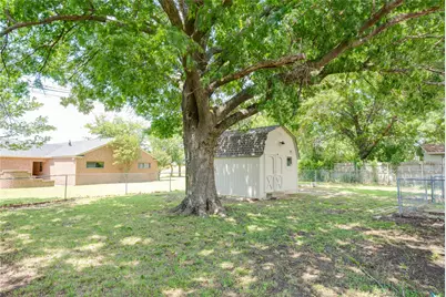 615 Oxford Drive, Sherman, TX 75092 - Photo 16