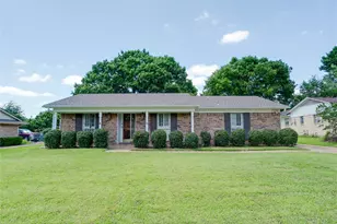 615 Oxford Dr, Sherman, TX 75092 - Photo 1