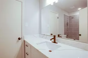 615 Oxford Dr, Sherman, TX 75092 - Photo 14
