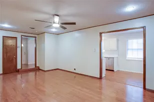 615 Oxford Dr, Sherman, TX 75092 - Photo 2
