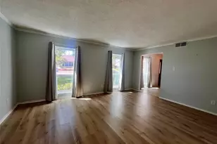 7410 Boisenberry Ln, Dallas, TX 75249 - Photo 8