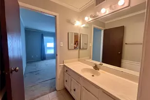 7410 Boisenberry Ln, Dallas, TX 75249 - Photo 24