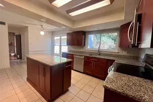 7410 Boisenberry Ln, Dallas, TX 75249 - Photo 18