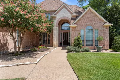 4212 Riverhollow Drive, Fort Worth, TX 76116 - Photo 2