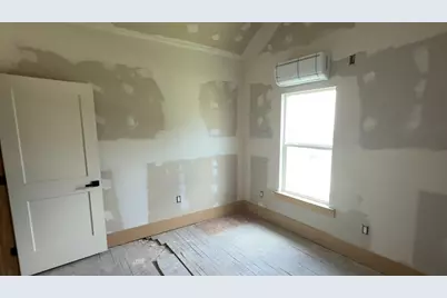 2802 31st Street, Fort Worth, TX 76106 - Photo 10