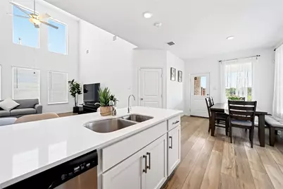 1212 Western Yarrow Avenue, Justin, TX 76247 - Photo 20