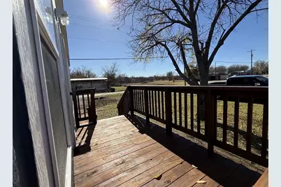 223 W Division Street, Graford, TX 76449 - Photo 4
