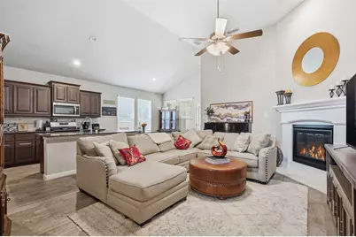 517 Redding Drive, Saginaw, TX 76131 - Photo 18