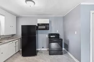 808 Mill St, Itasca, TX 76055 - Photo 10