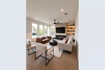 1911 Bickers Street, Dallas, TX 75212 - Photo 2
