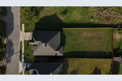 201 W 4th Street, Keene, TX 76059 - Photo 2