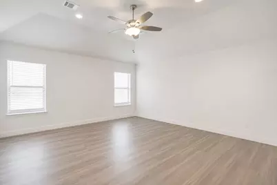 201 W 4th Street, Keene, TX 76059 - Photo 8