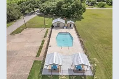 2524 Creek Drive, Granbury, TX 76048 - Photo 26