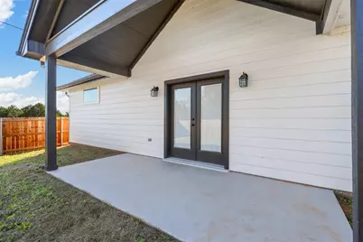 2524 Creek Drive, Granbury, TX 76048 - Photo 18