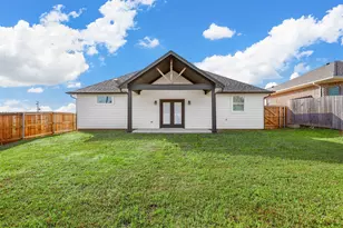 2524 Creek Dr, Granbury, TX 76048 - Photo 20