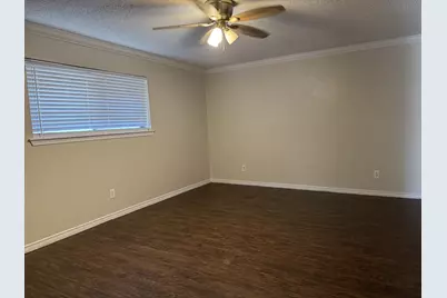 705 Kingsbridge Drive, Garland, TX 75040 - Photo 18