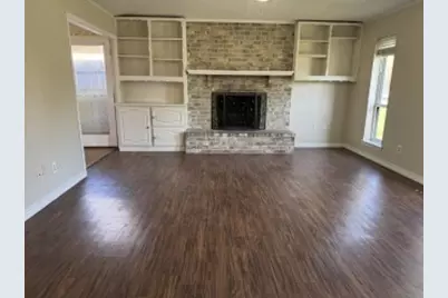 705 Kingsbridge Drive, Garland, TX 75040 - Photo 4