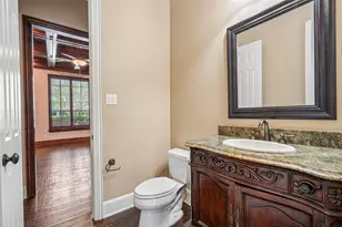 2800 Seven Shields Ln, Lewisville, TX 75056 - Photo 20